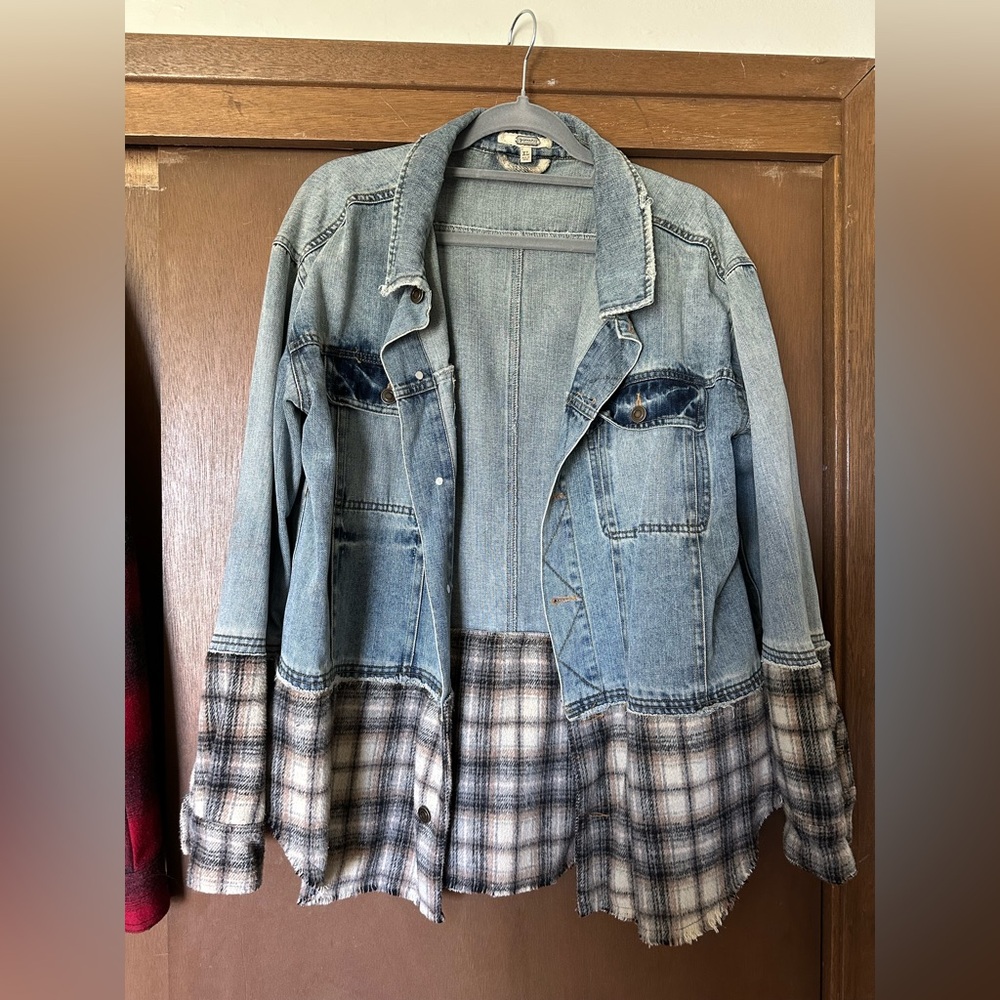 Gimmicks Jean Jacket